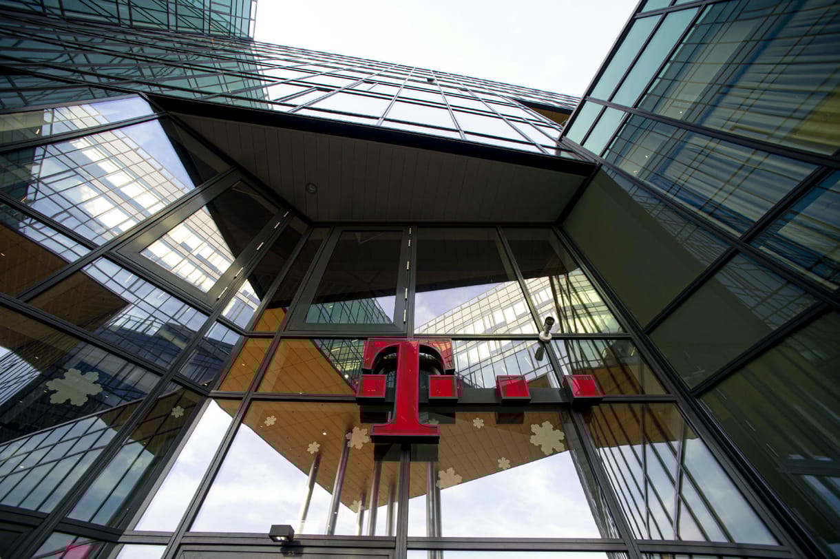 Tavalyelőtt alapított cégnek passzolja le a Telekom egy 54 ezer ügyfeles leányvállalatát 