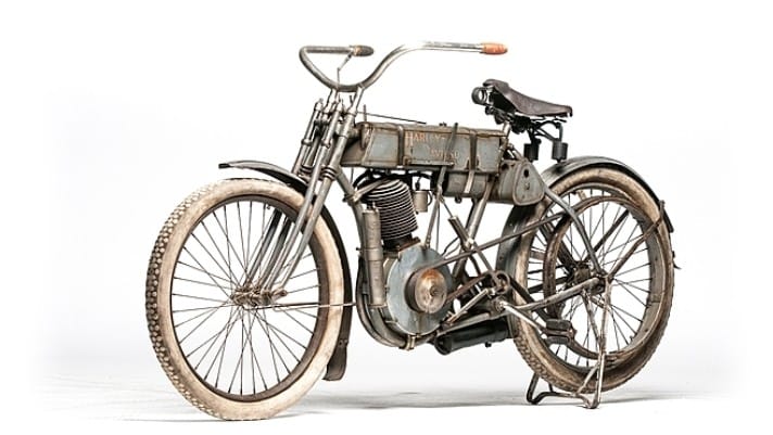 Ez a Harley-Davidson benne van az első százban, ér is egymillió dollárt
