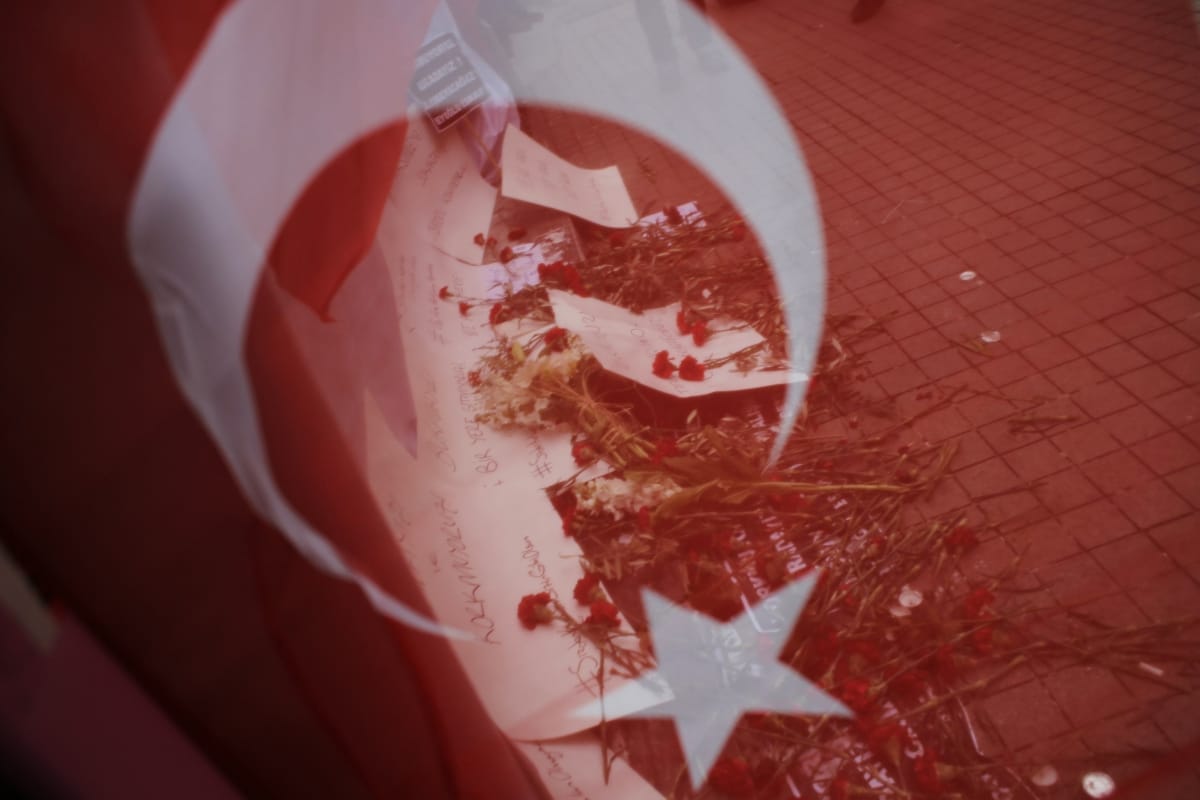 Átvette megbízólevelét Isztambul új főpolgármestere, de még mindig megfúrnák a győzelmét