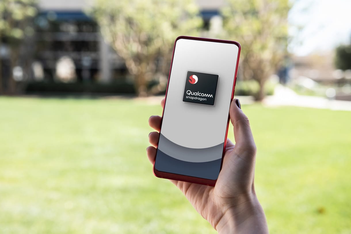 Itt a Qualcomm új processzora, menő funkciók jöhetnek az olcsó telefonokba is