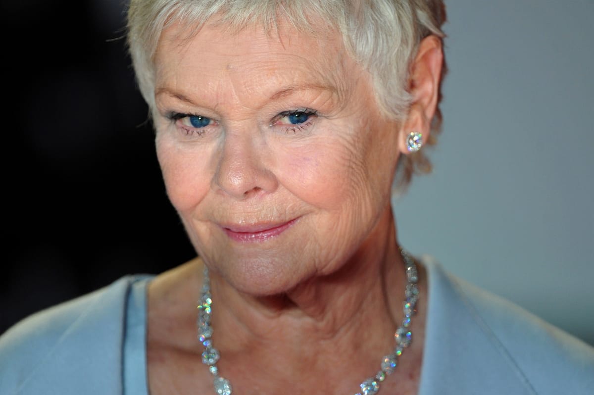 Judi Dench: Már nem látok a filmforgatásokon