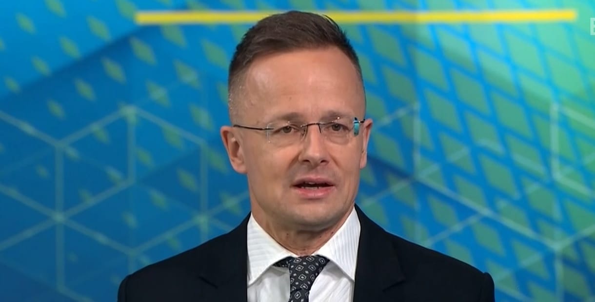 Szijjártó: Helyes döntés volt, hogy semmilyen módon nem avatkozunk be a román választásba