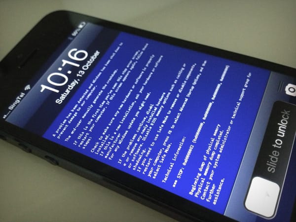 iPhone-on is felütötte a fejét a kék halál