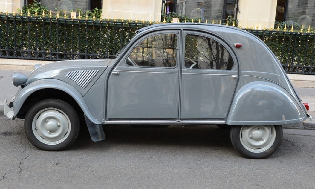 Nem kacsa, 6,4 millió forintot érhet ez az 1957-be visszarepítő Citroën Kacsa