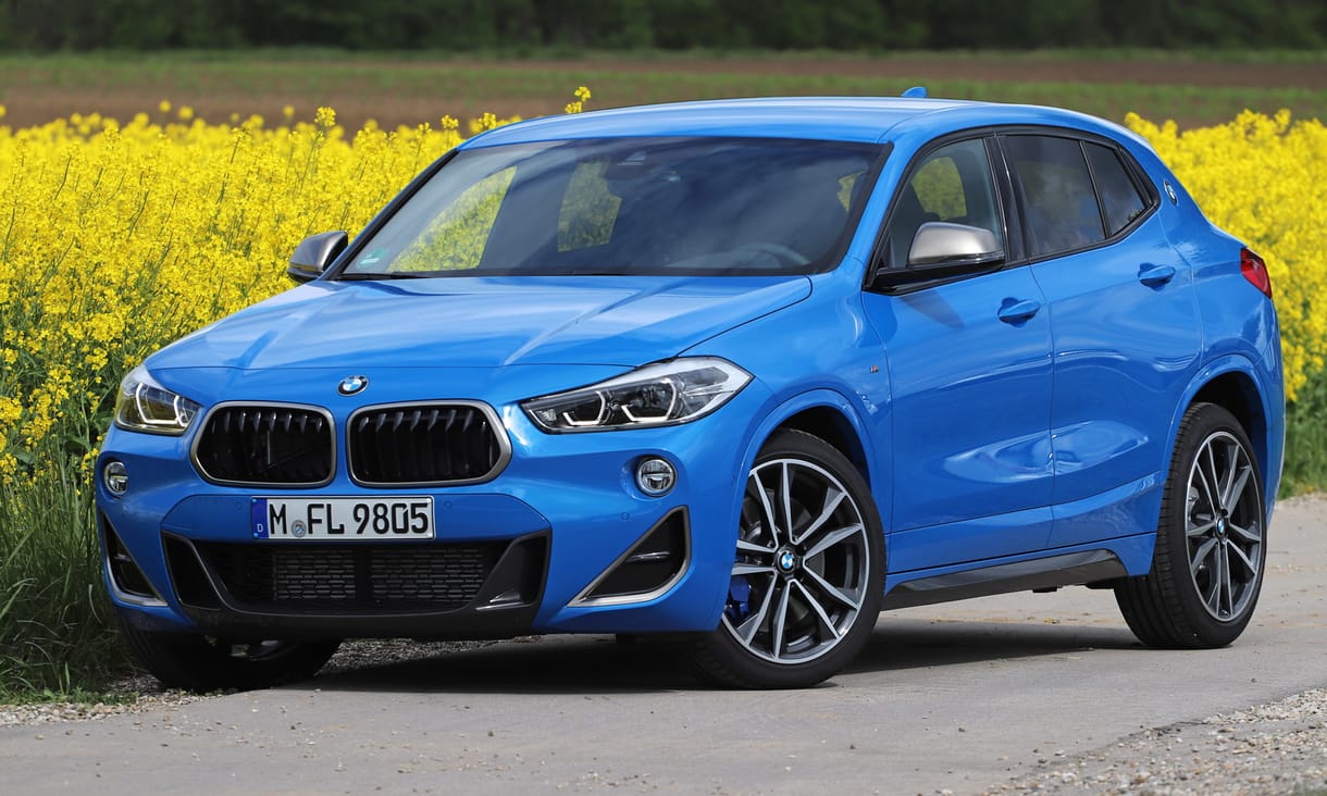 Leglegleg: kipróbáltuk a BMW 306 lóerős új mini divatterepjáróját