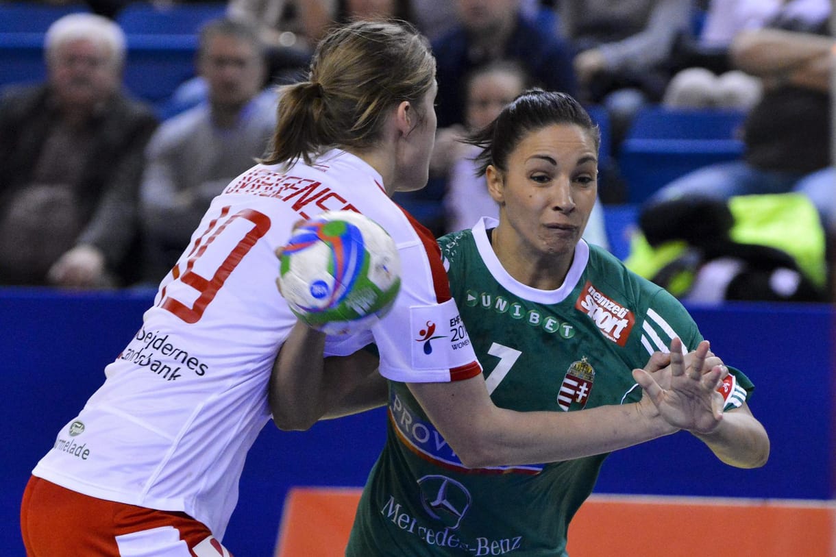 23-20-ra kikaptak a magyar kézisek - buktuk az elődöntőt