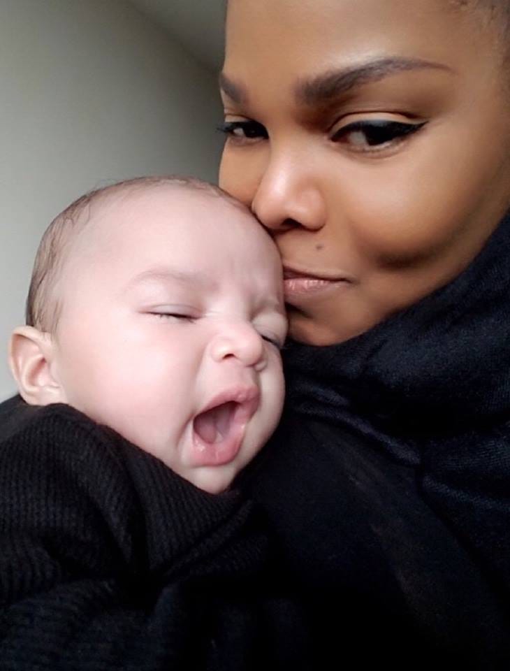 Janet Jackson megmutatta a világnak négyhónapos fiát
