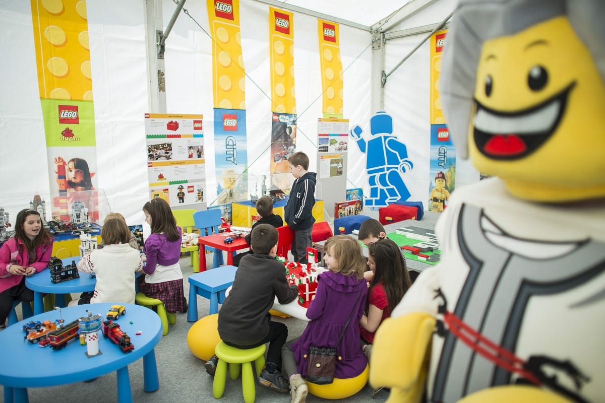 Magyar dolgozókat is elbocsát a Lego – megvan, hányan mennek