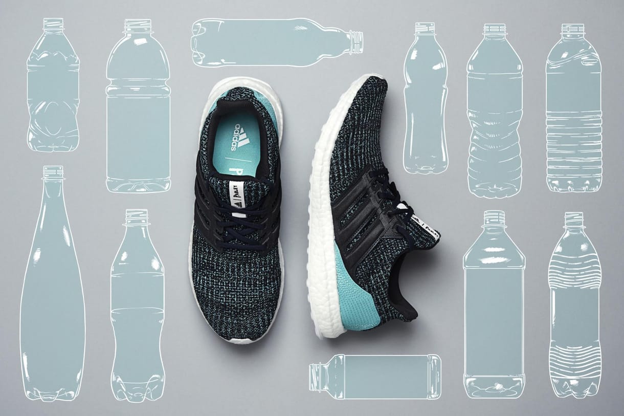 Páronként 11 db műanyag palackot halásztatott ki az Adidas az óceánból azért, hogy megcsinálja új cipőjét