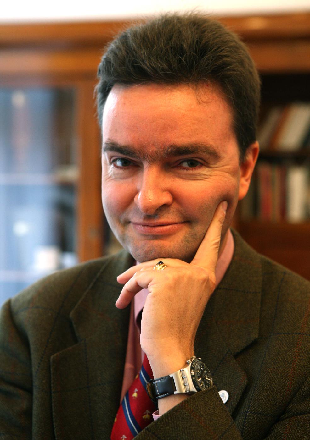 Fidzsin kampányol Magyarországért Habsburg György