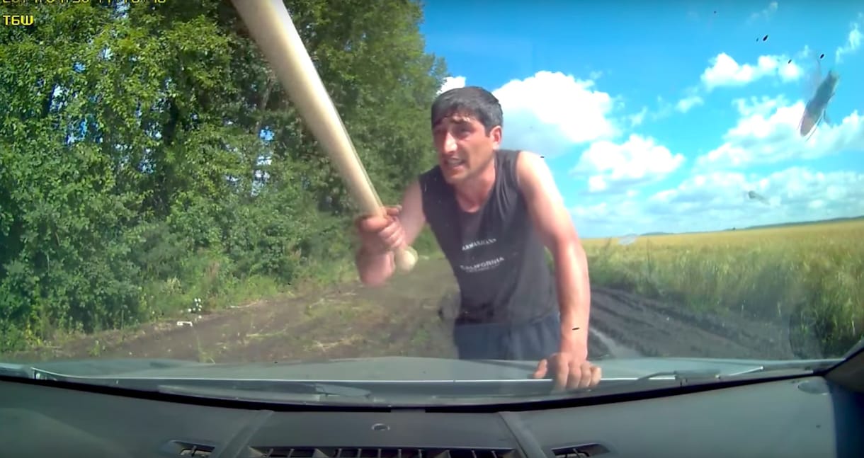Ilyen egy rosszul sikerült autólopás az oroszoknál – videó