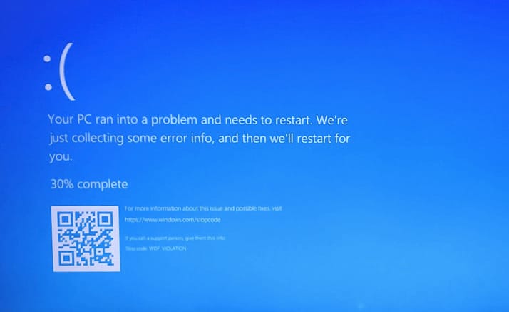 Vigyázzon, mire nyom most a Windowsban, kékhalál lehet a vége egy ártatlan frissítésnek