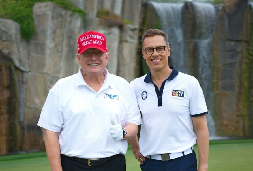 Trumppal golfozott Floridában a finn elnök, és határidőt is javasolt neki az ukrajnai tűzszünet megkötésére