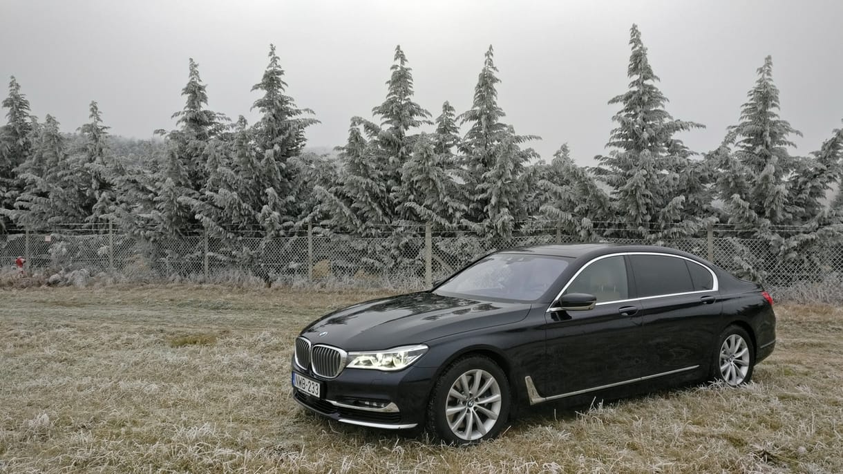 BMW 750Li-teszt: elnöki ügy