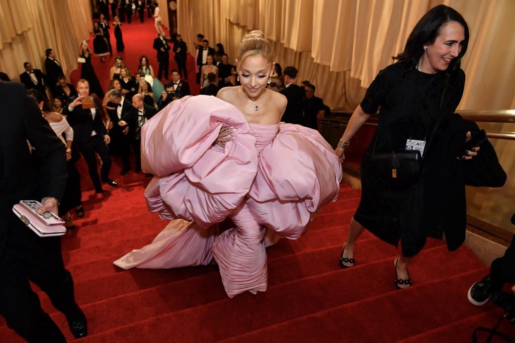 Ariana Grande az Oscar-jelöléséről: „Nem bírom abbahagyni a sírást