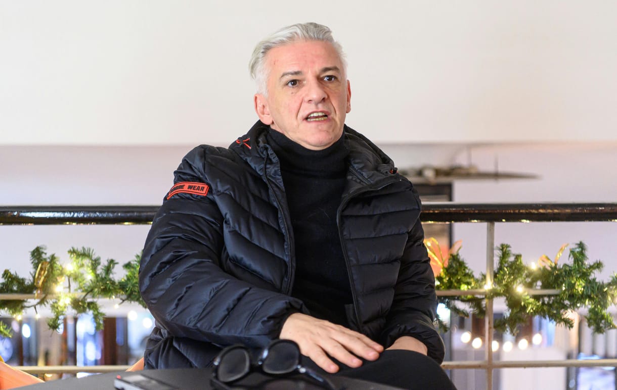 Alföldi Róbert üzent Vidnyánszkynak: „Ez férfias? Ez tökös? Ez egyenes? Ez magyar? Ez gerinces?