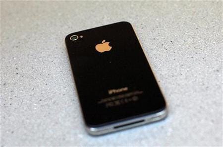 Az Apple megint elhagyott egy iPhone-prototípust
