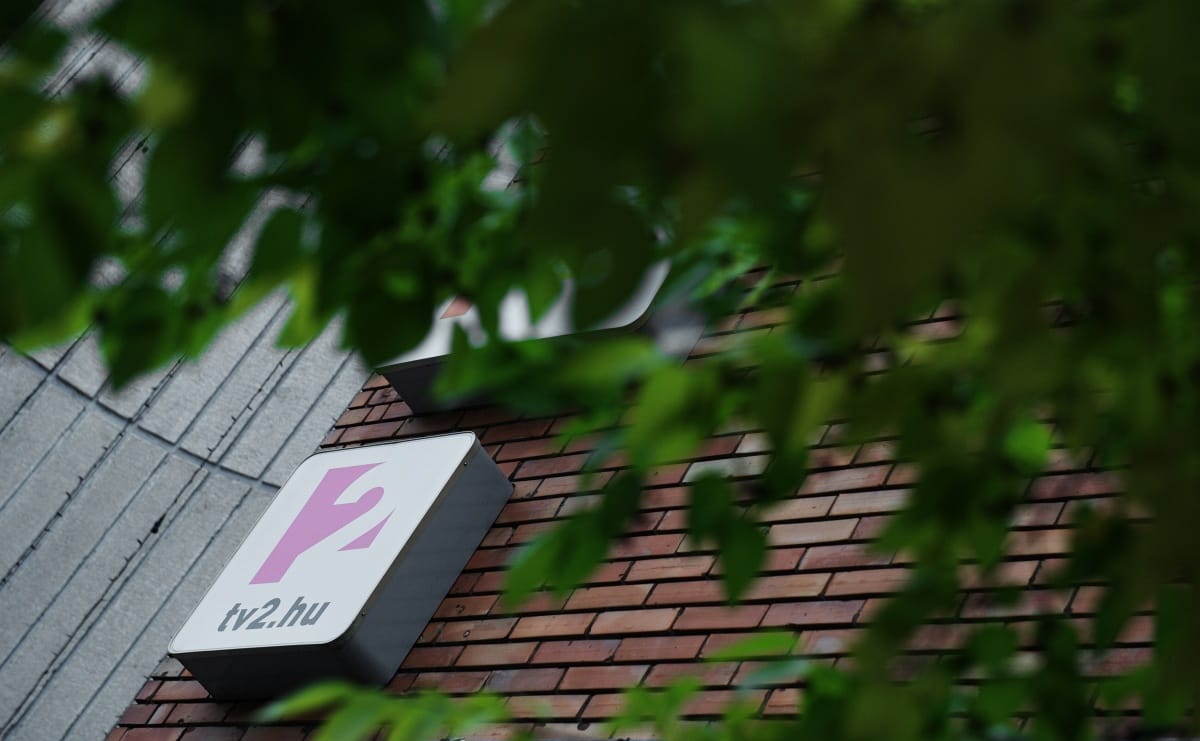 Azurák egykori jobbkeze is otthagyja a TV2-t