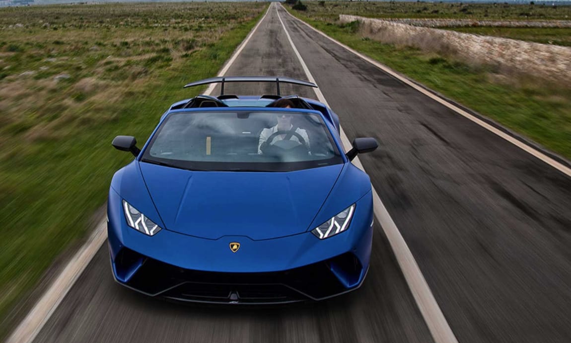 Kell 640 lóerő egy kabrióba? A Lamborghini szerint nagyon is