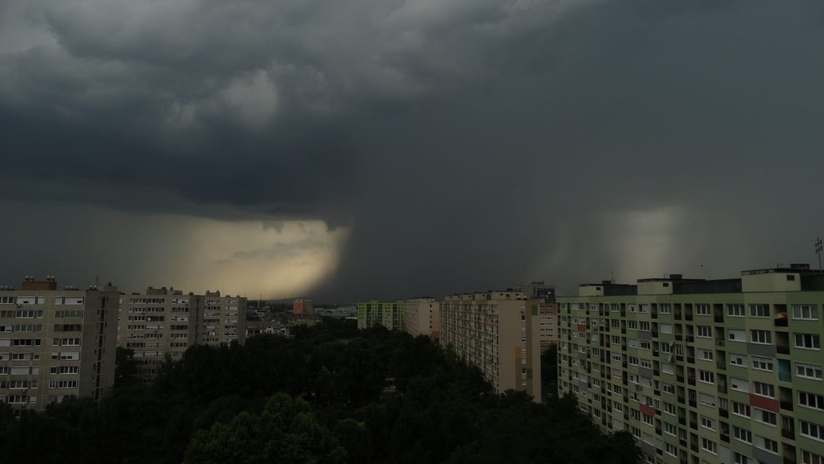 A katasztrófavédelem is figyelmeztet már az érkező viharra