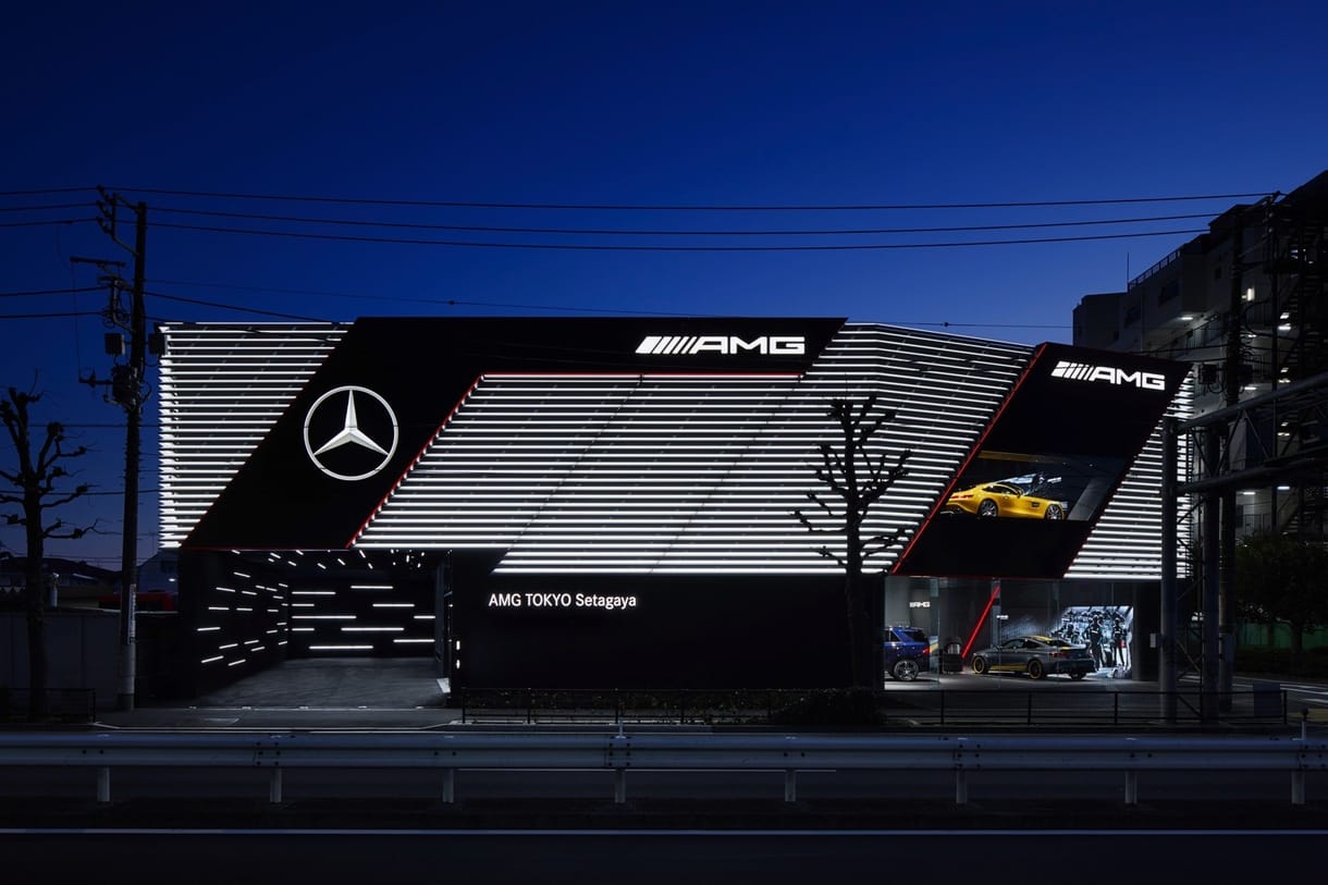 Megnyílt az első önálló Mercedes-AMG szalon, elég stílusos lett
