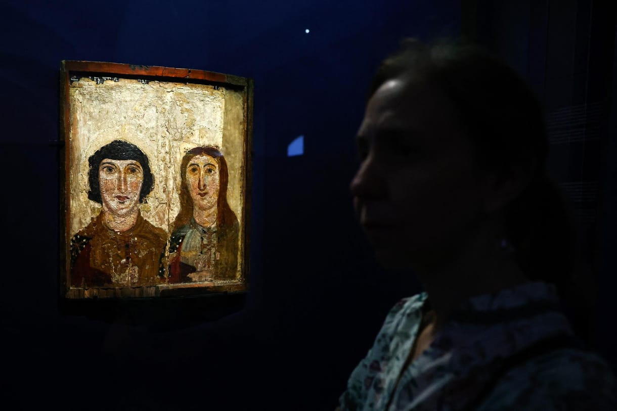 Ukrajnából menekített ortodox ikonokat állítottak ki a Louvre-ban