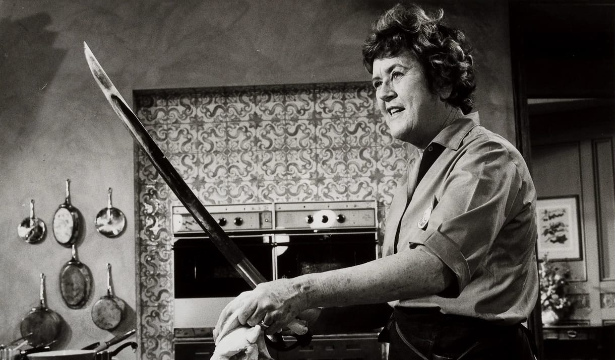 „Arra jutottam, hogy én valójában nyilván francia vagyok, csak erről mindenki elfelejtett felvilágosítani” – Így élt Julia Child, mielőtt híres lett