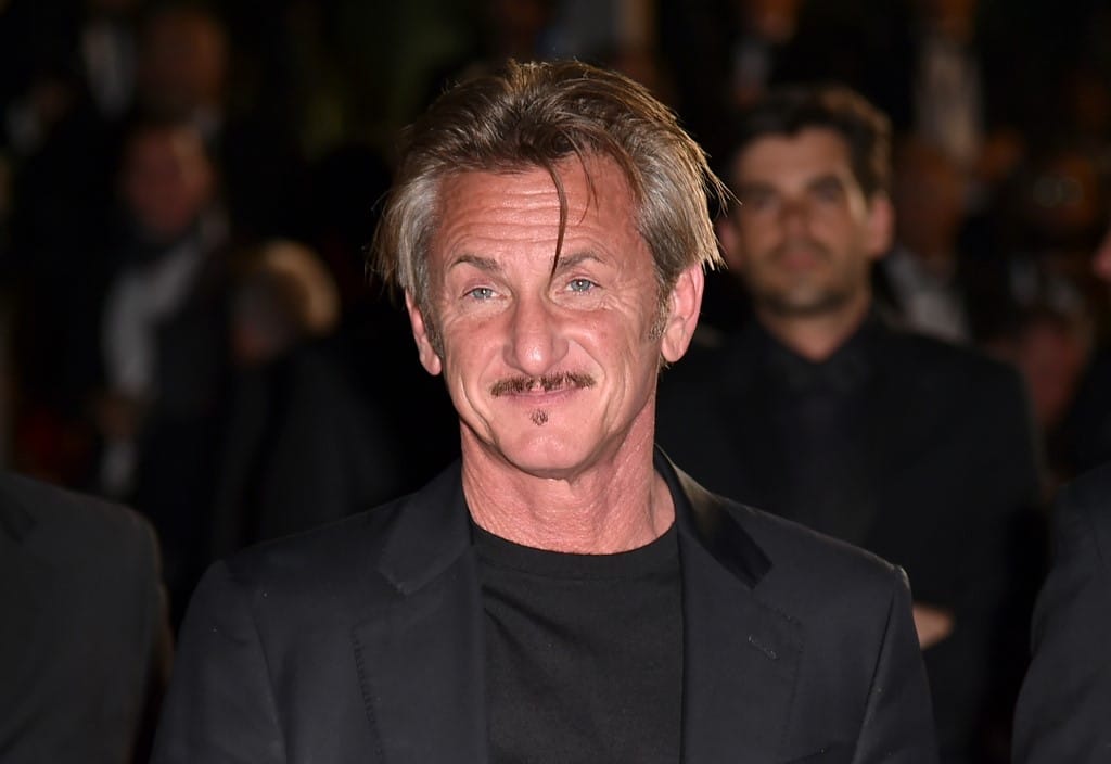 Sean Penn Ukrajnában hagyta az Oscar-díját