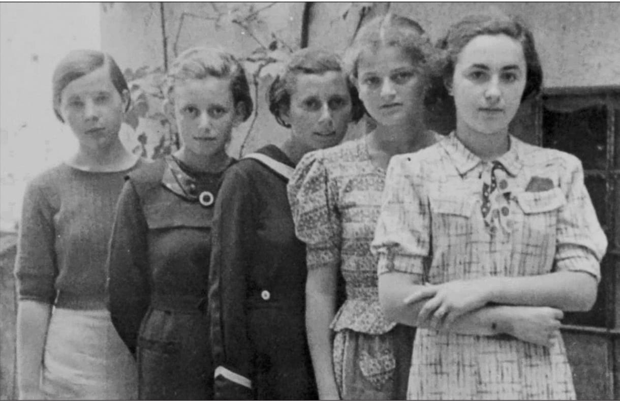 Auschwitzban minden túlélő átélt valamit, amiről képtelen beszélni