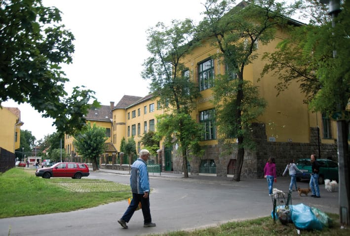 Csalás a Károlin: nem hiányzik a diákok zsebéből a 157 millió