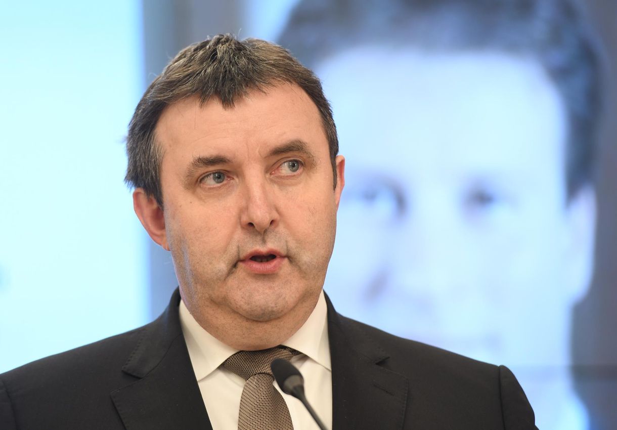 Palkovics kész magasabb bérleti díjat is fizetni a budavári önkormányzati lakásért