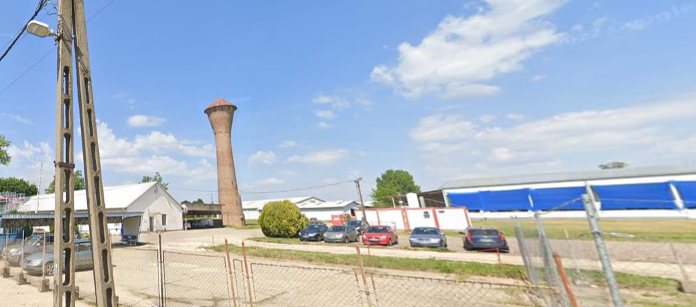 Százmilliót hoz Érdnek minden évben egy német beruházó, de most csak akkor fejlesztenének, ha elbonthatnak egy védett tornyot