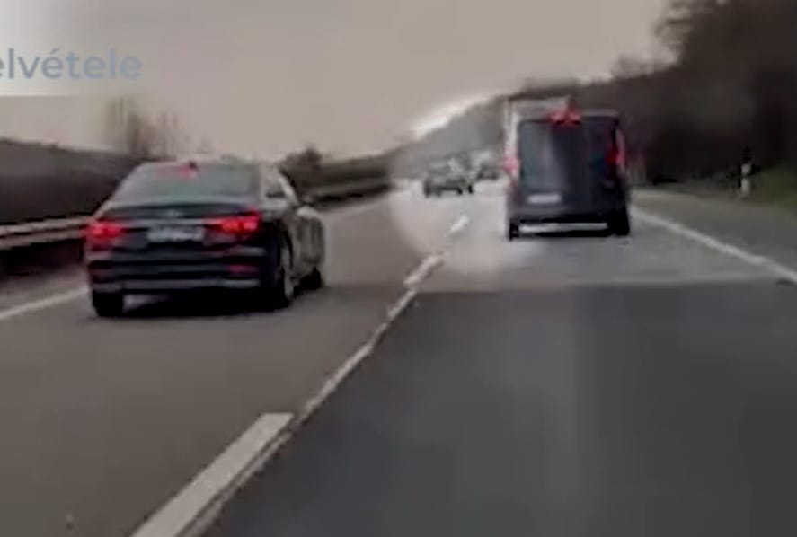 Olyan részeg volt egy autós az M1-esen, hogy összevissza sodródott a sávok között – videó
