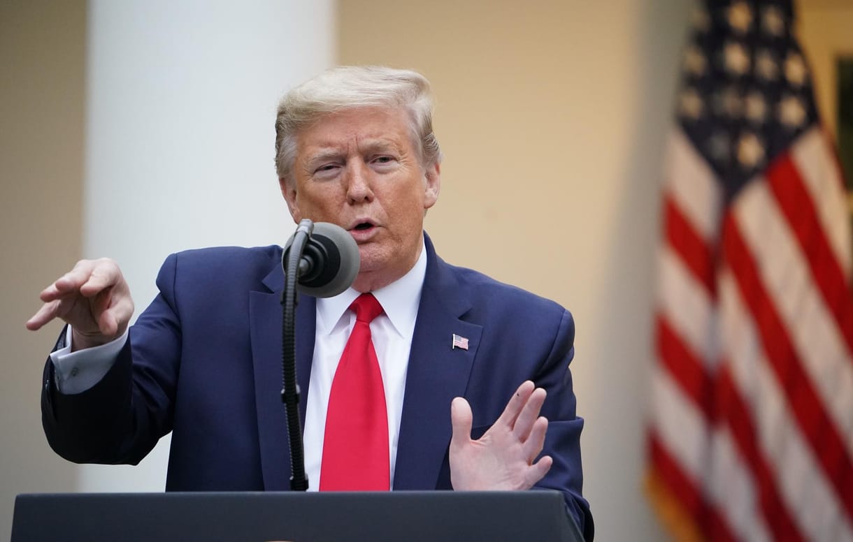 Trump a WHO-ra mutogat, és leállítja a támogatását
