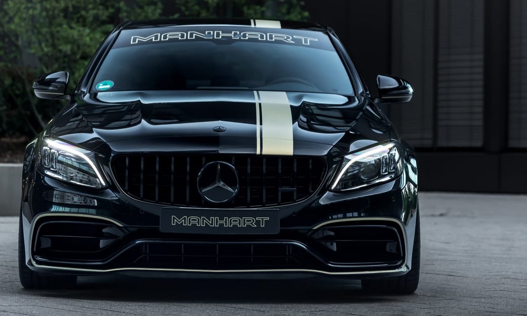 100-ról 200-ra 5,5 másodperc alatt ugrik a búcsúzóul még V8-as Mercedes C-osztály