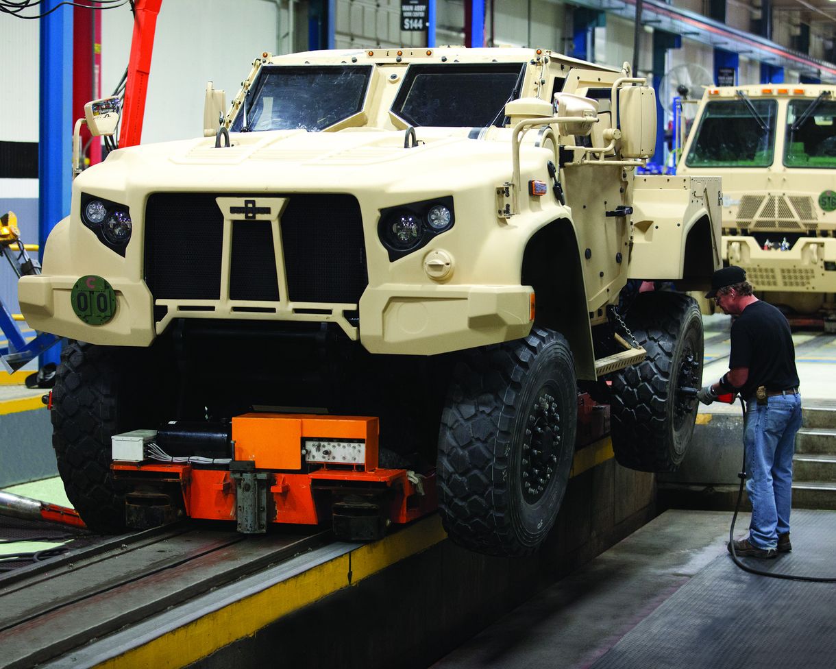 Brutális terepjárók váltják az amerikai hadsereg Hummerjeit