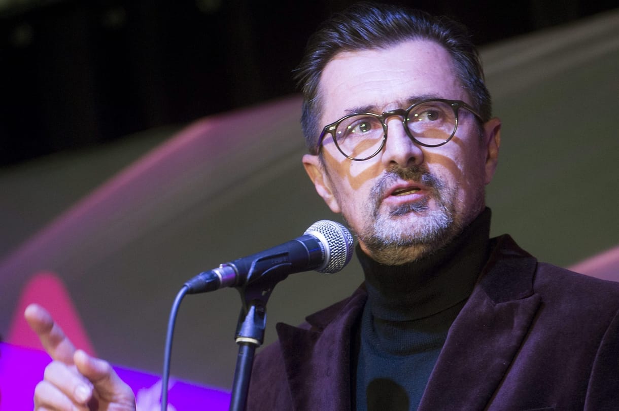 KKM: Csiszár Jenő konzul így is szerény fizetéssel kell beérje