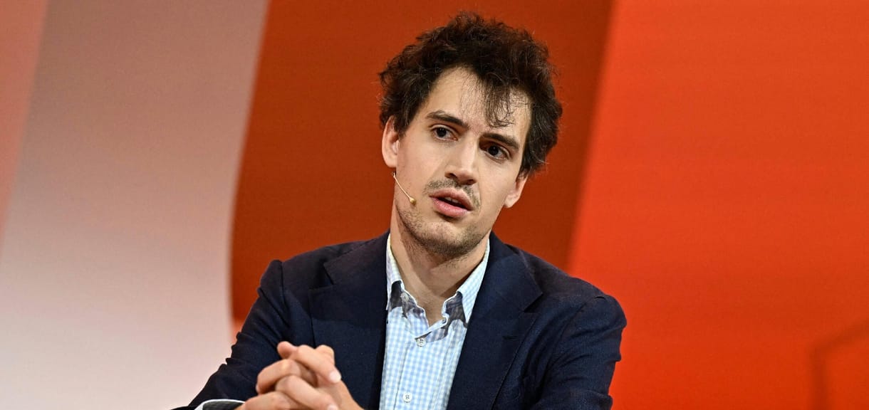 Magyarul is teszteltük a francia mesterséges intelligenciát, a Mistralt