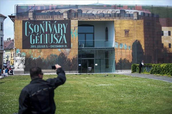 Megnyílt a Csontváry-kiállítás