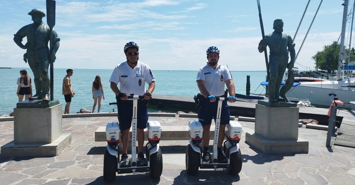 Segwayes járőrökkel erősített Balatonfüred