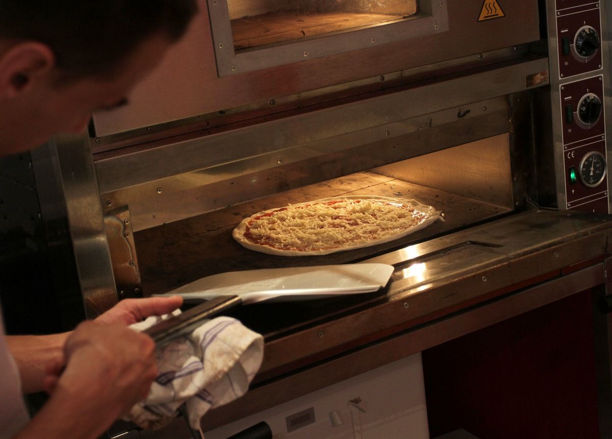 Saját pizzériáját akarta gatyába rázni, a megoldásra az egész szektor rákapott