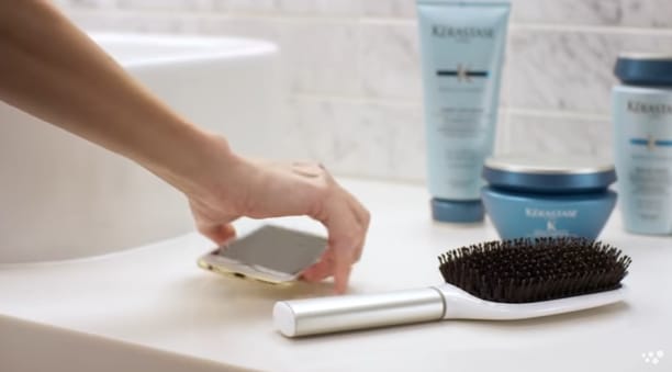 A L’Oréal csinált egy olyan (okos) hajkefét, ami nem is tűnik olyan hasztalannak