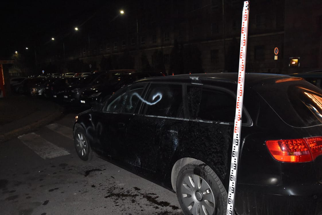 Dühből törte össze volt élettársa autóját egy dunaföldvári nő