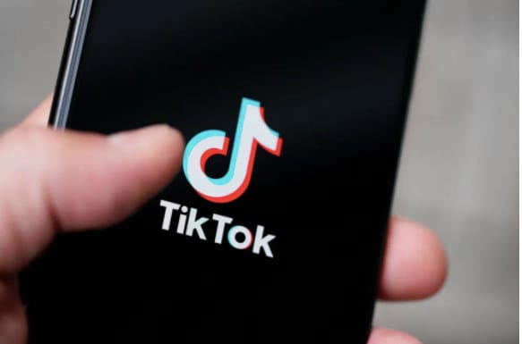 Amerikában és az Egyesült Királyságban már többen nézik a TikTokot, mint a YouTube-ot