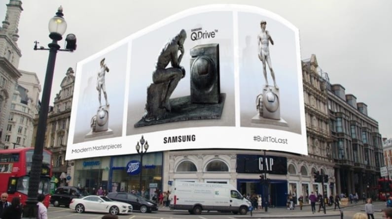 Érdekes ötlet: a világ legismertebb szobrai promózzák a Samsung mosógépét