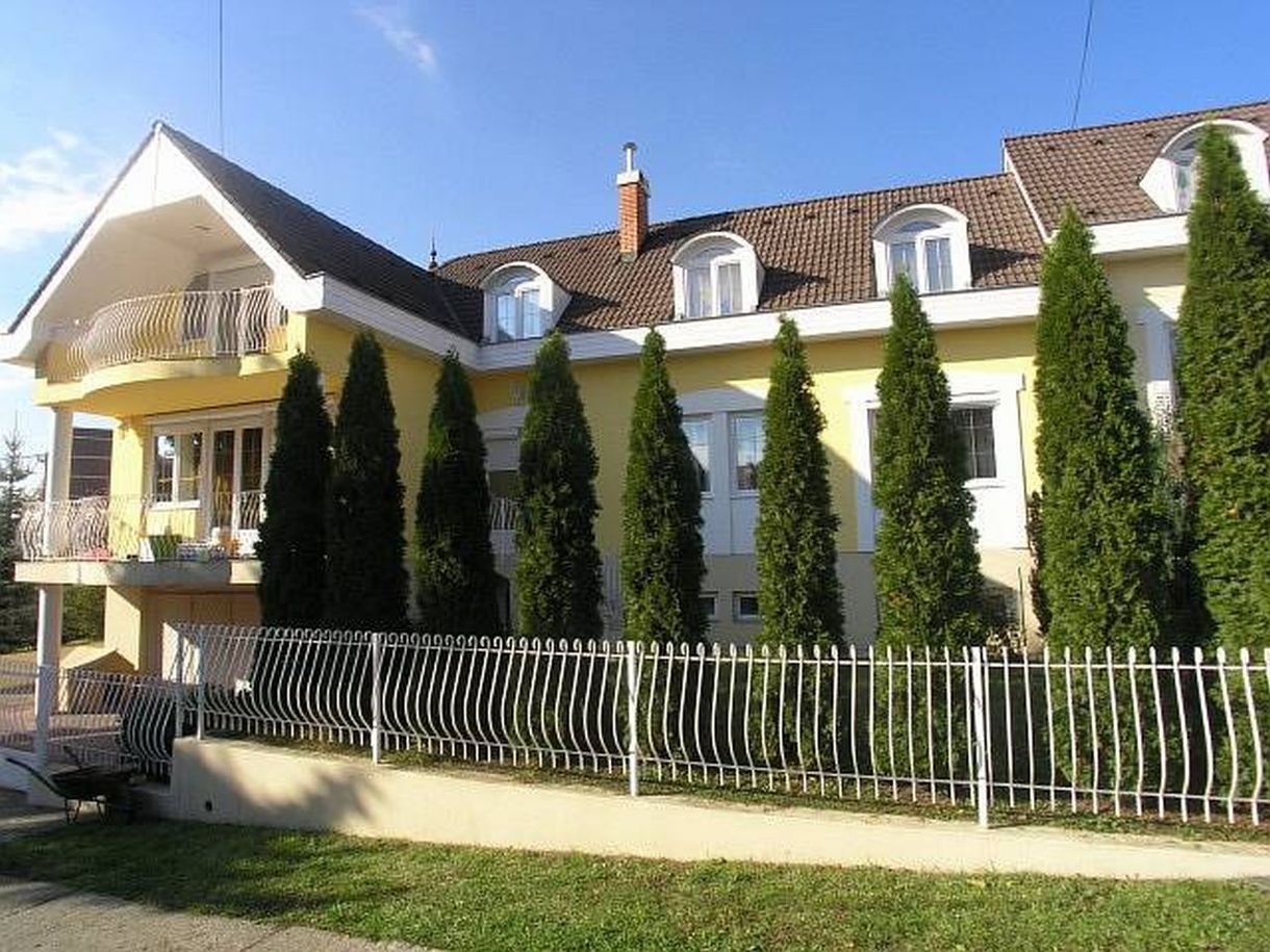 Győzike ezt a luxus villát is elbukhatja 