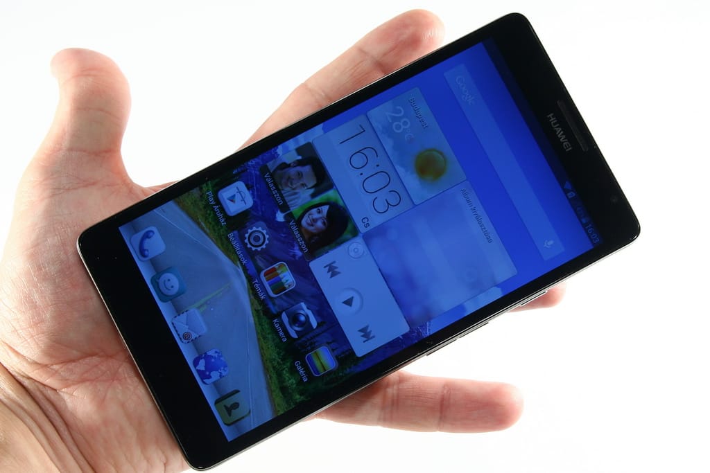 Lehet-e egy 6 colos mobilt bármire használni? – Huawei Ascend Mate teszt