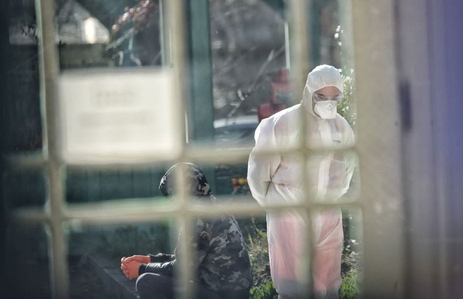 24.hu: Lélegeztetőgépeket kerestet a külügyminisztérium a diplomatákkal