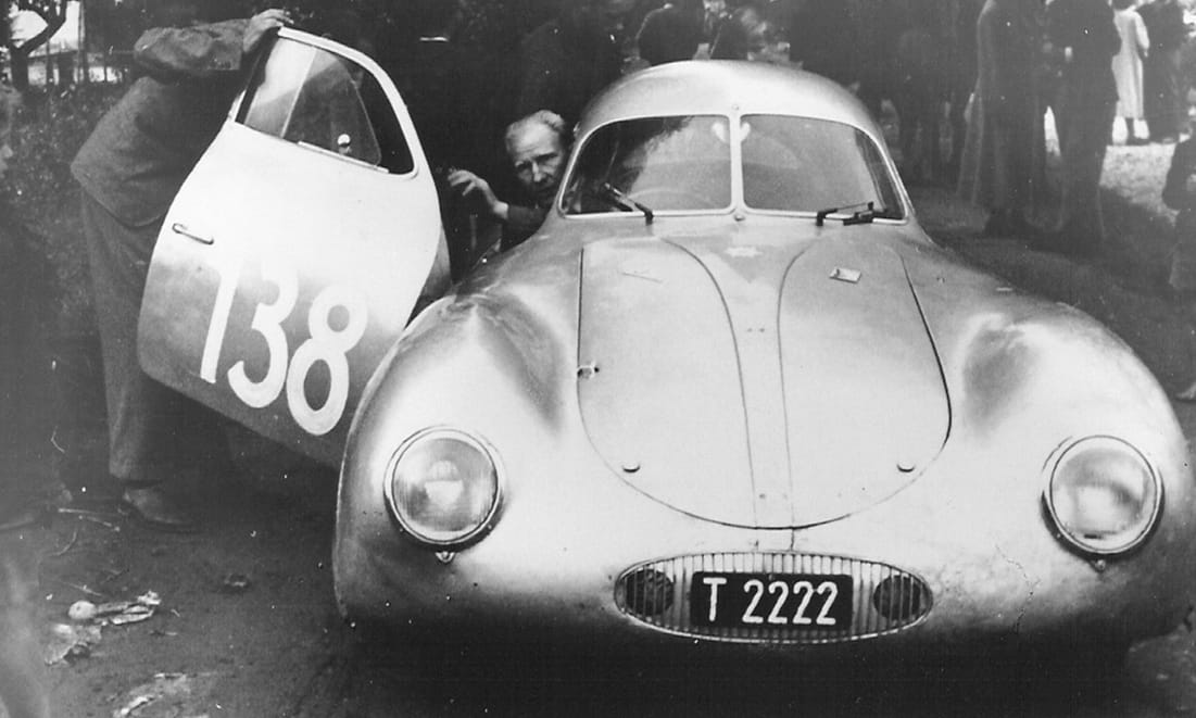 Eladó egy darabka történelem, a nácik által pénzelt legelső Porsche