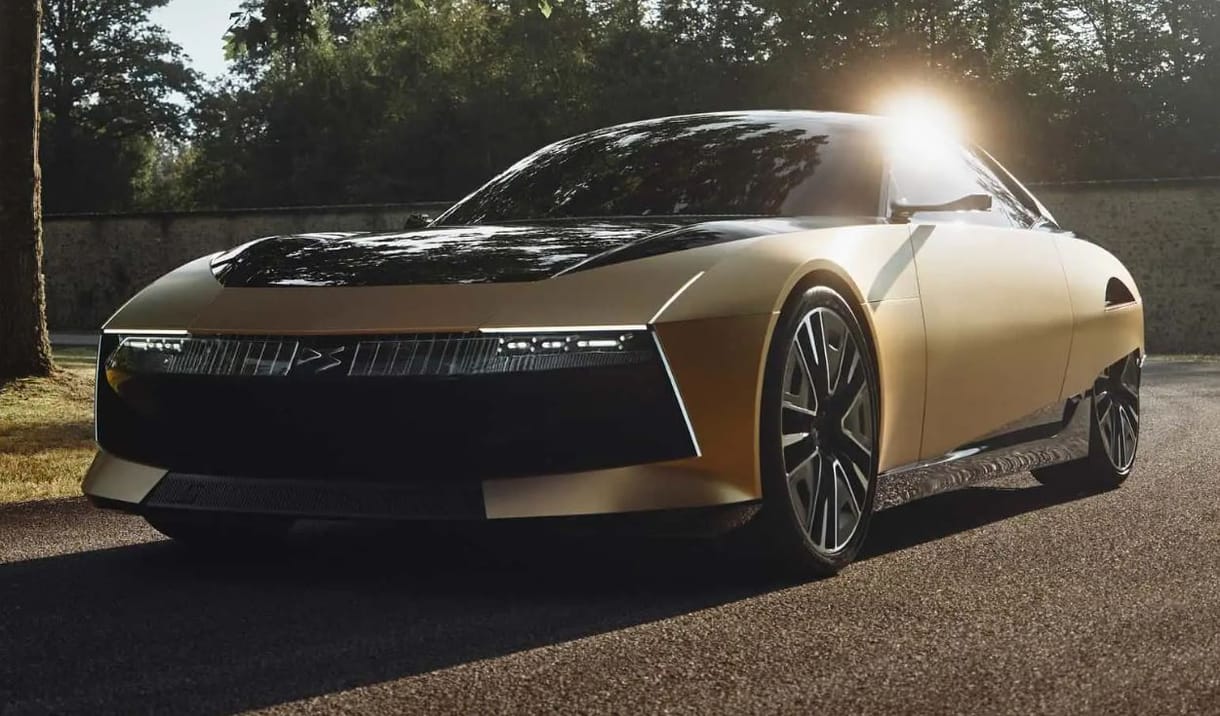 Egyedi, retrofuturista autóval idézi meg saját aranykorát a Citroën